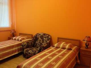 Гостиница Алая Роза Дагомыс Стандартный двухместный номер с 1 кроватью или 2 отдельными кроватями-6